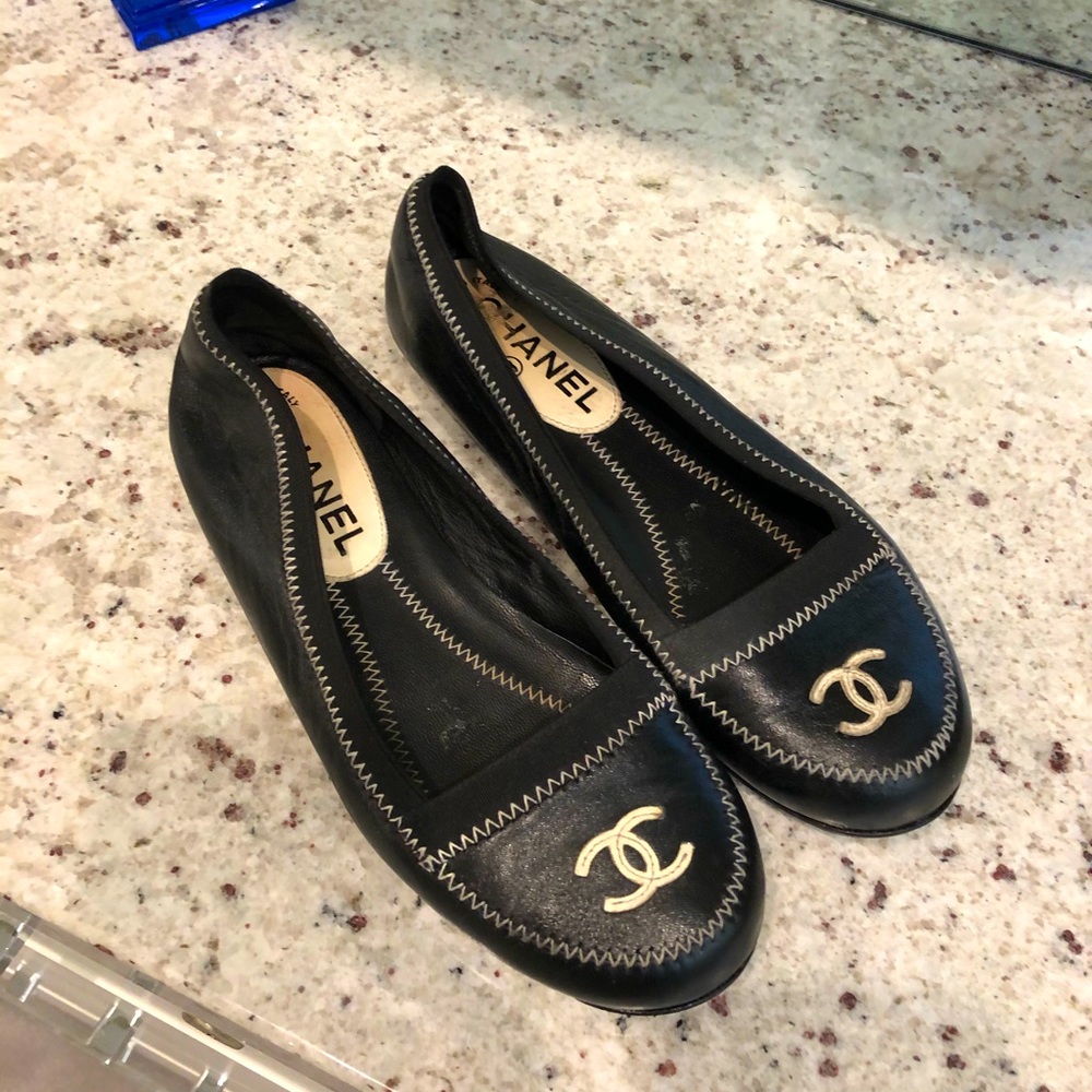 Chanel ballet flats - buttery black leather sz 36